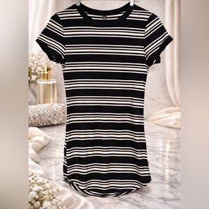 Classic Striped Crewneck Tee - Black & White